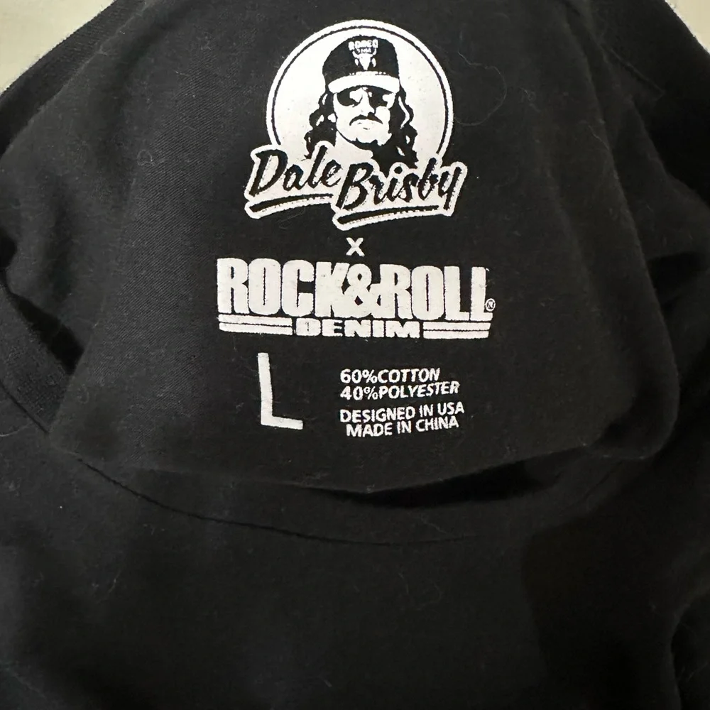 Black Rodeo Tee by - Picture 3 of 3